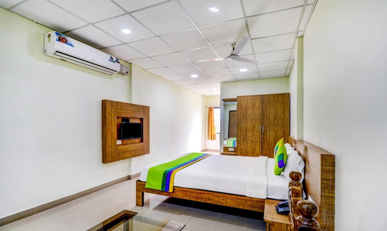 Treebo Trend Pratham Inn Resorts クンダプラ エクステリア 写真
